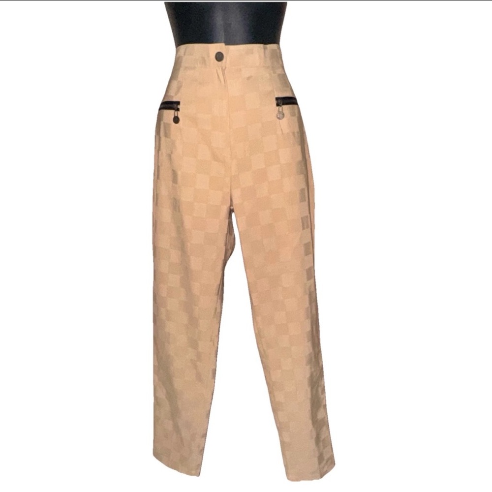 VTG FENDI Roma Amor Checkerboard Logo
Beige Cream Polyester 30/28 L